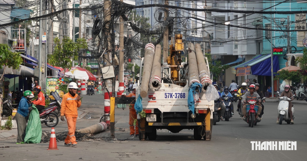 Di dời to&agrave;n bộ cột điện &aacute;n ngữ đường Chu Văn An