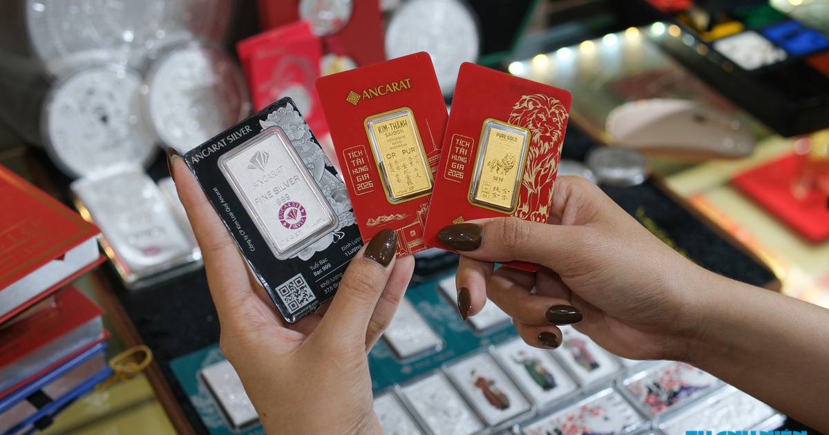 Giá vàng giảm sau vài ngày "bất động"