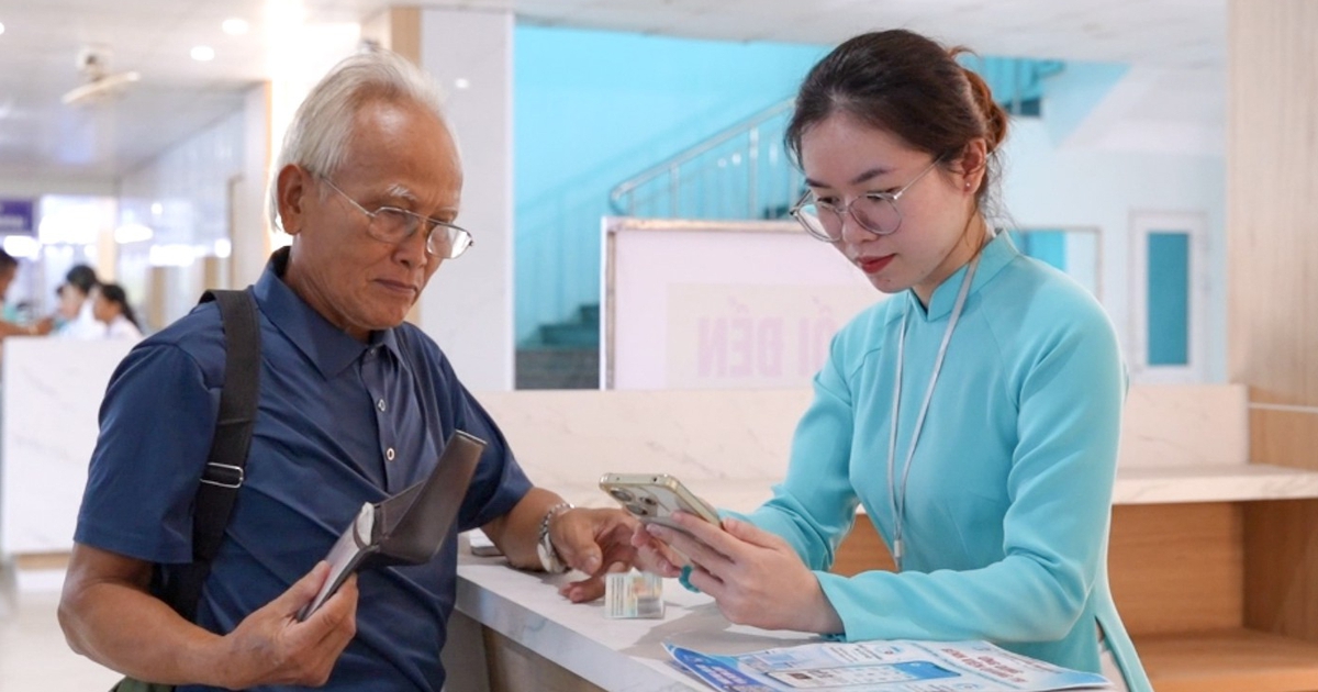 Từ nay, ở nhà cũng đăng ký lịch khám tại Bệnh viện đa khoa tỉnh Quảng Trị