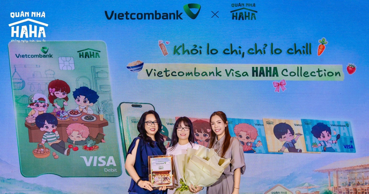 Vietcombank đồng đầu tư Quán Nhà Haha, đưa dàn nghệ sĩ lên thiết kế thẻ độc quyền