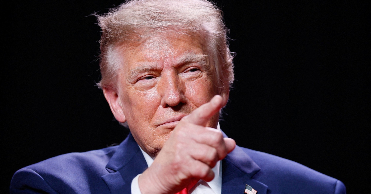 &Ocirc;ng Trump gọi người vẫn d&ugrave;ng thuật ngữ AI l&agrave; &lsquo;kẻ th&ugrave;&rsquo;