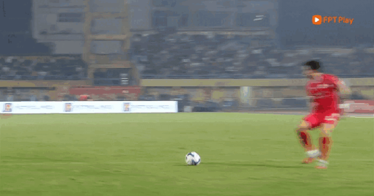 CLB CAHN thắng hoàn hảo dù vắng HLV Polking, Ninh Bình thua ngược đau đớn: Cuộc đua vô địch cực nóng