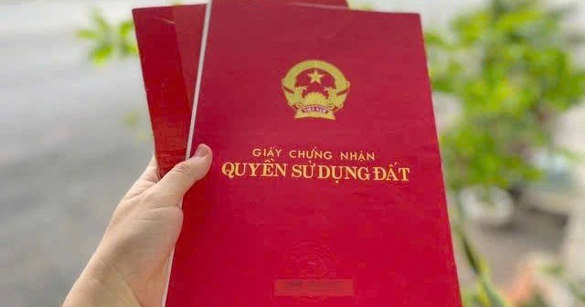 Chủ tịch UBND xã được cấp sổ đỏ