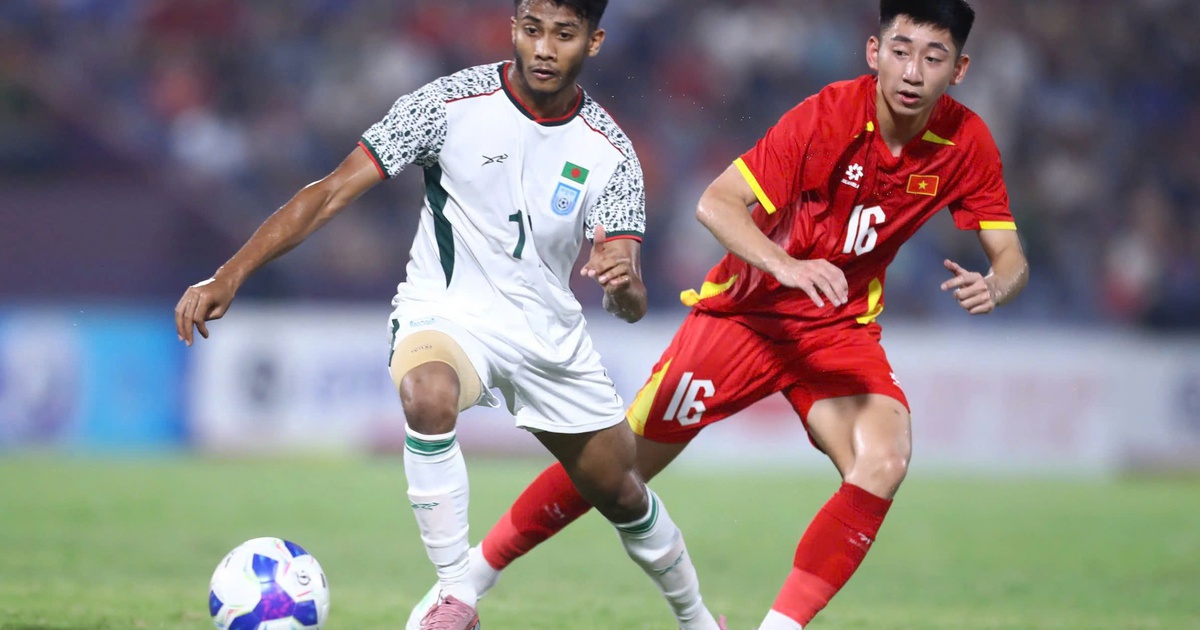 Đội tuyển Việt Nam đấu Malaysia với hàng thủ cực mạnh