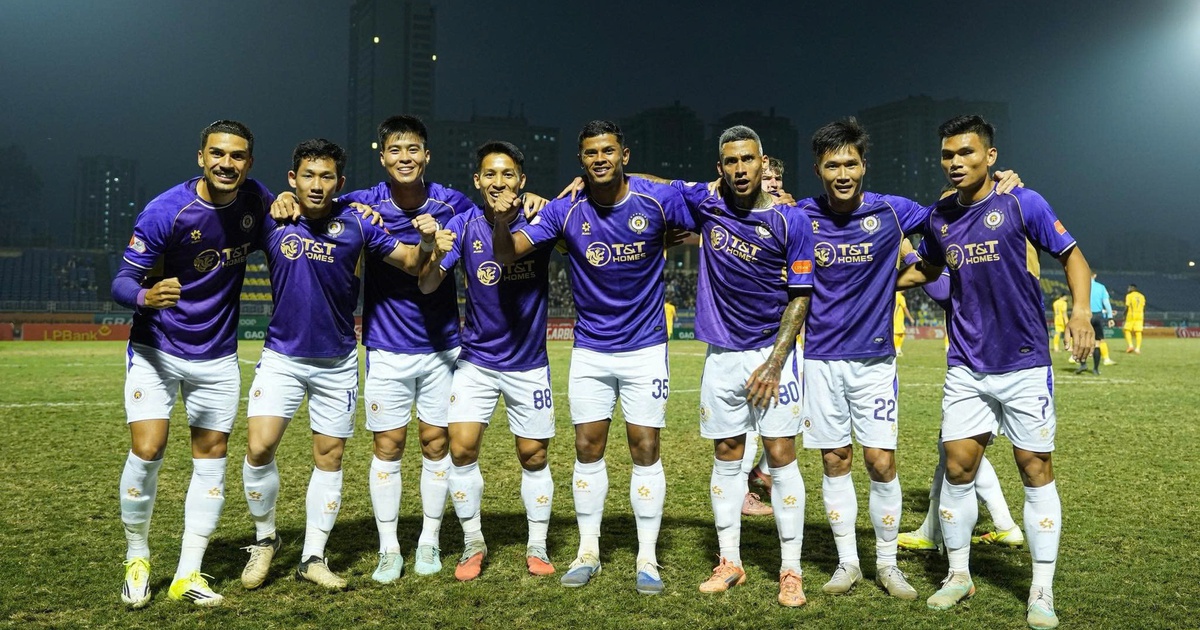 Chưa thể gạch tên CLB Hà Nội khỏi cuộc đua vô địch V-League