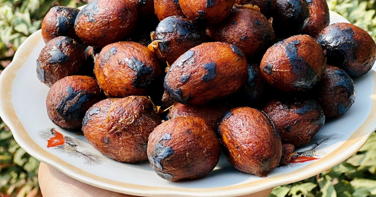 Độc đ&aacute;o m&oacute;n cọ ỏm v&ugrave;ng đất Tổ