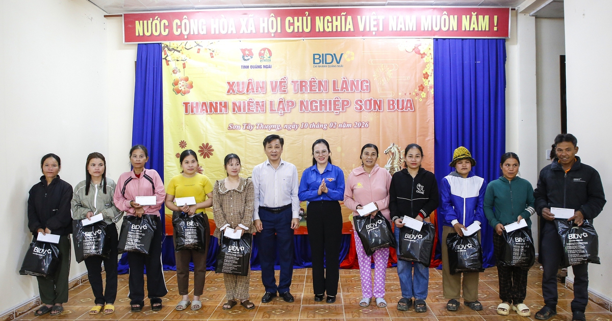 Xuân ấm áp trên làng thanh niên lập nghiệp Sơn Bua