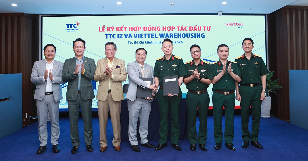 TTC IZ ký kết hợp đồng hợp tác đầu tư với Viettel Warehousing