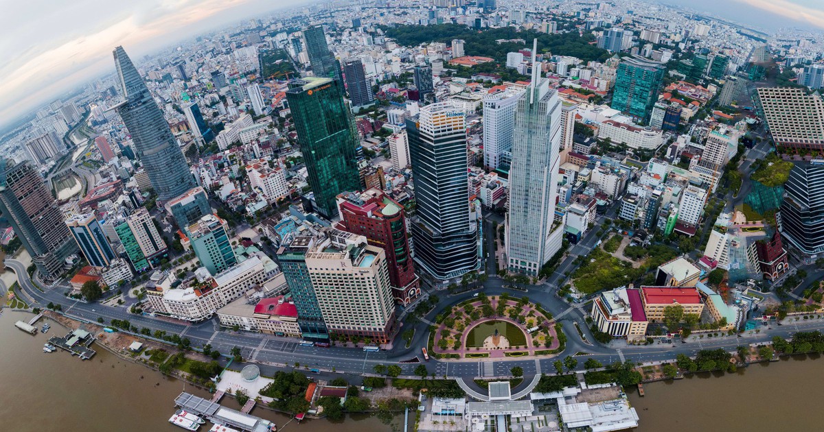 Việt Nam li&ecirc;n tục vượt qua c&aacute;c biến động