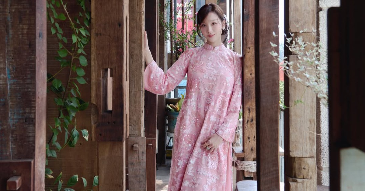 Áo dài hồng, sắc xuân ngọt ngào trong thời trang ngày tết