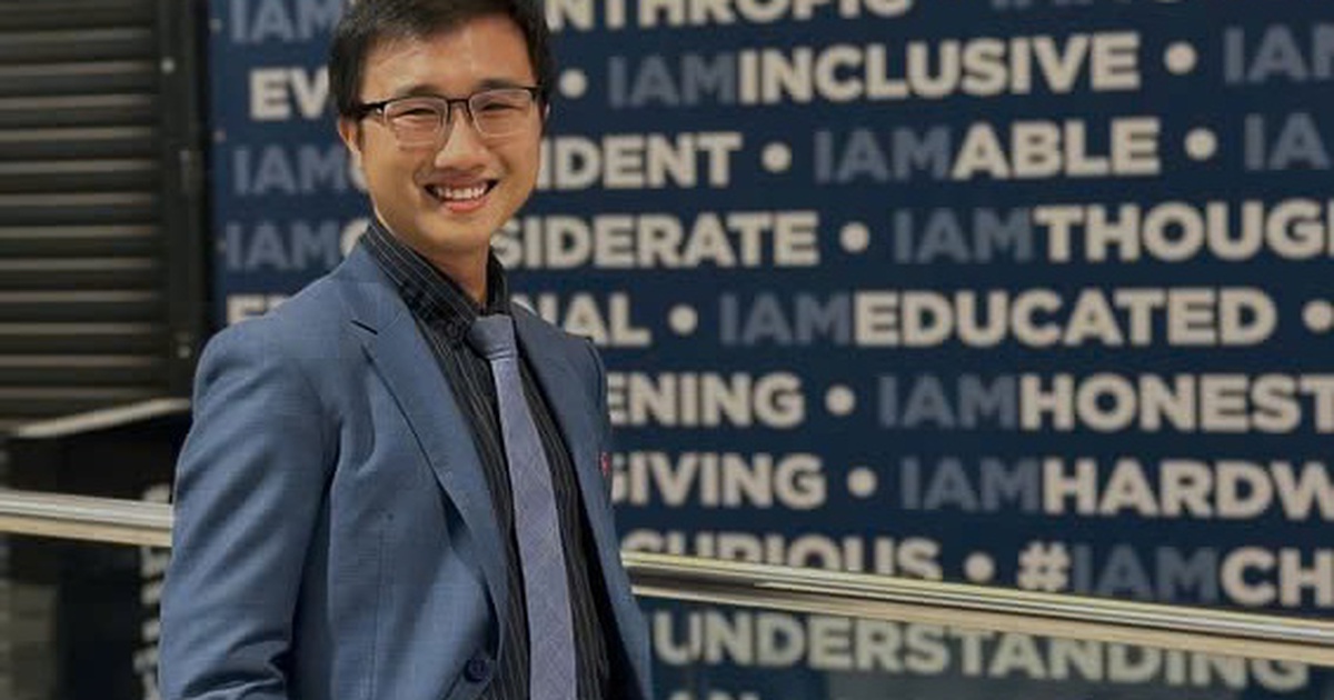 Mang theo bóng hình, ước mơ của cha bước ra thế giới