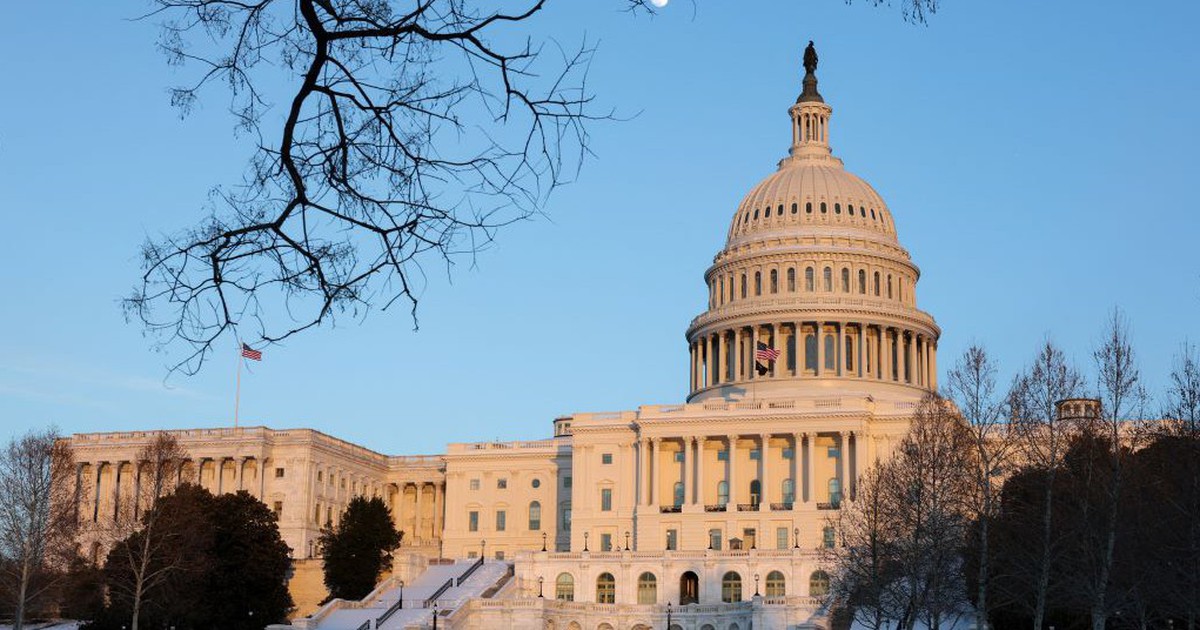 Hạ viện Mỹ hủy thuế quan do Tổng thống Trump &aacute;p cho Canada