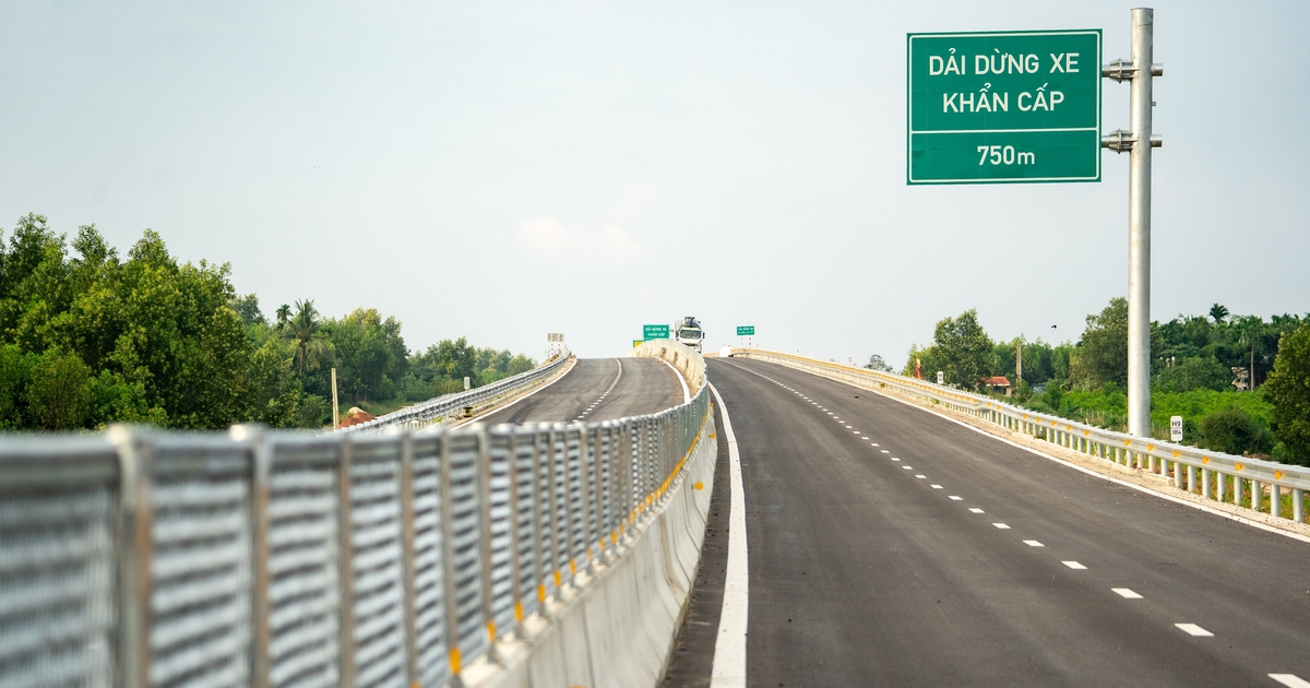 Cao tốc Quảng Ngãi - Hoài Nhơn vận hành vào lúc 11 giờ hôm nay 12.2