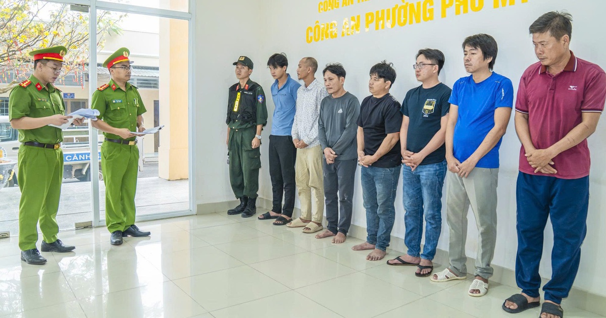 Công an TP.HCM bắt 7 thanh niên truy đuổi, đánh nhau trên đường phố