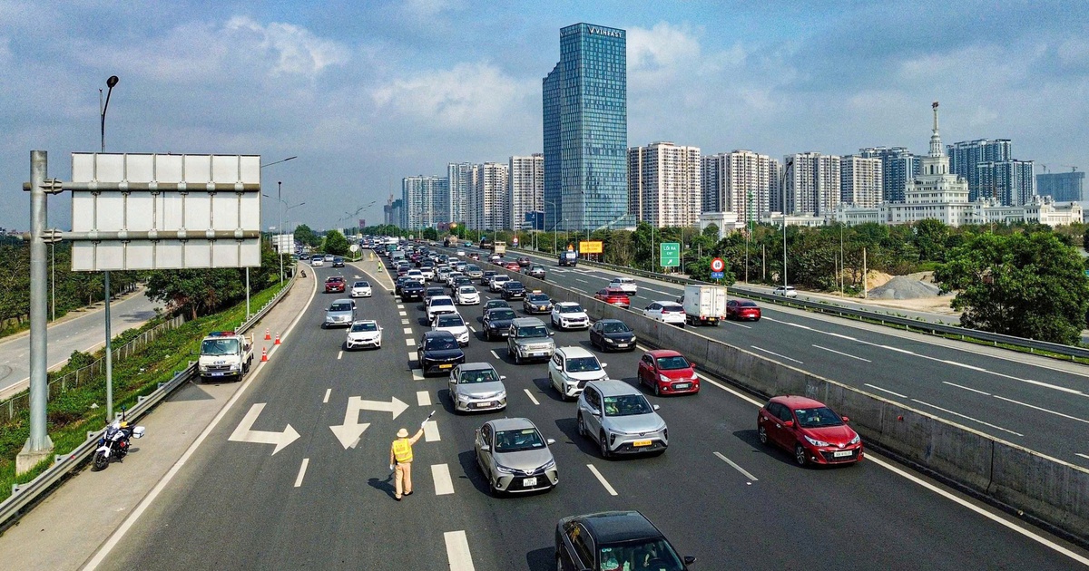 Ngày đầu nghỉ tết Nguyên đán 2026 xảy ra 52 vụ tai nạn khiến 34 người chết