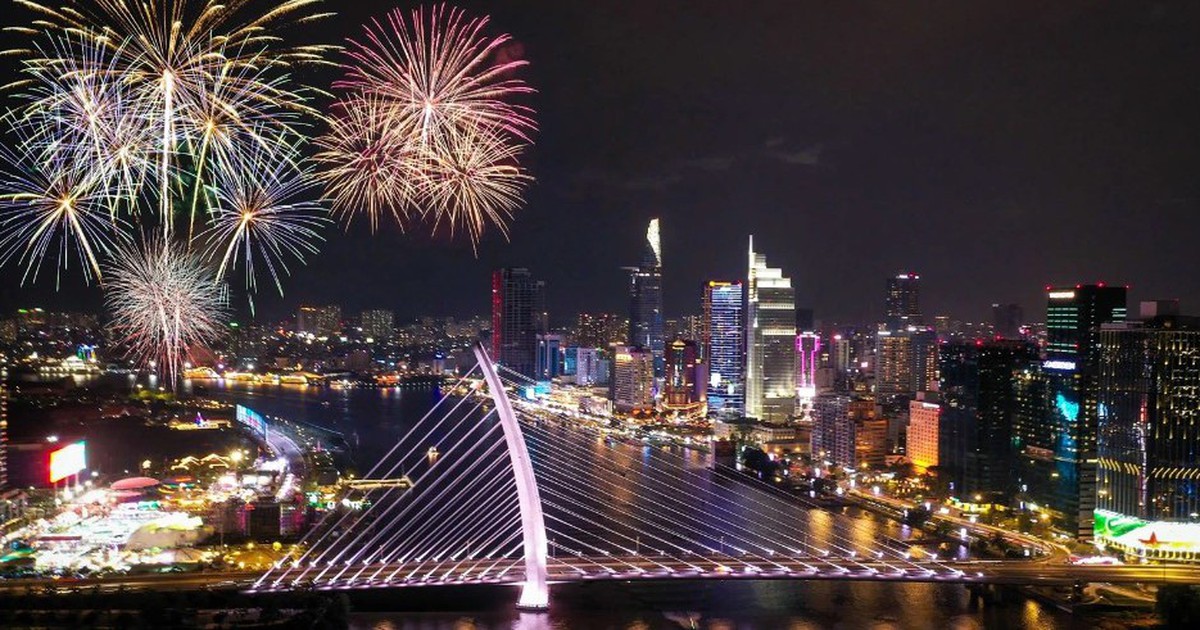 Những địa điểm xem pháo hoa đêm giao thừa tại TP.HCM