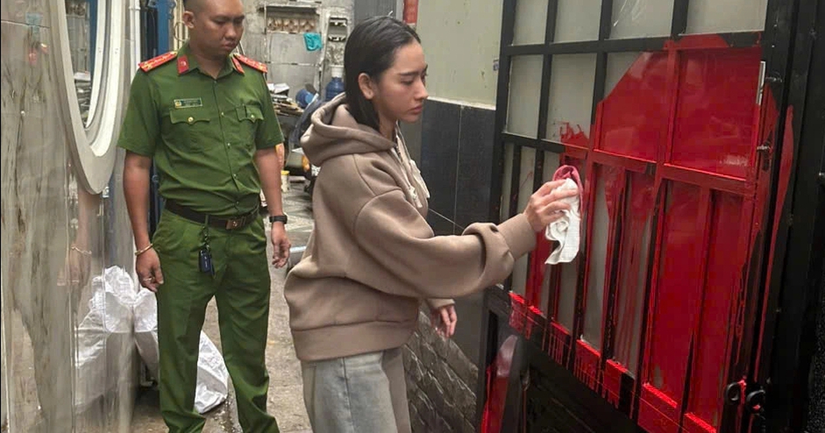 Công an TP.HCM bắt người tạt sơn nhà người yêu cũ trong đêm giao thừa