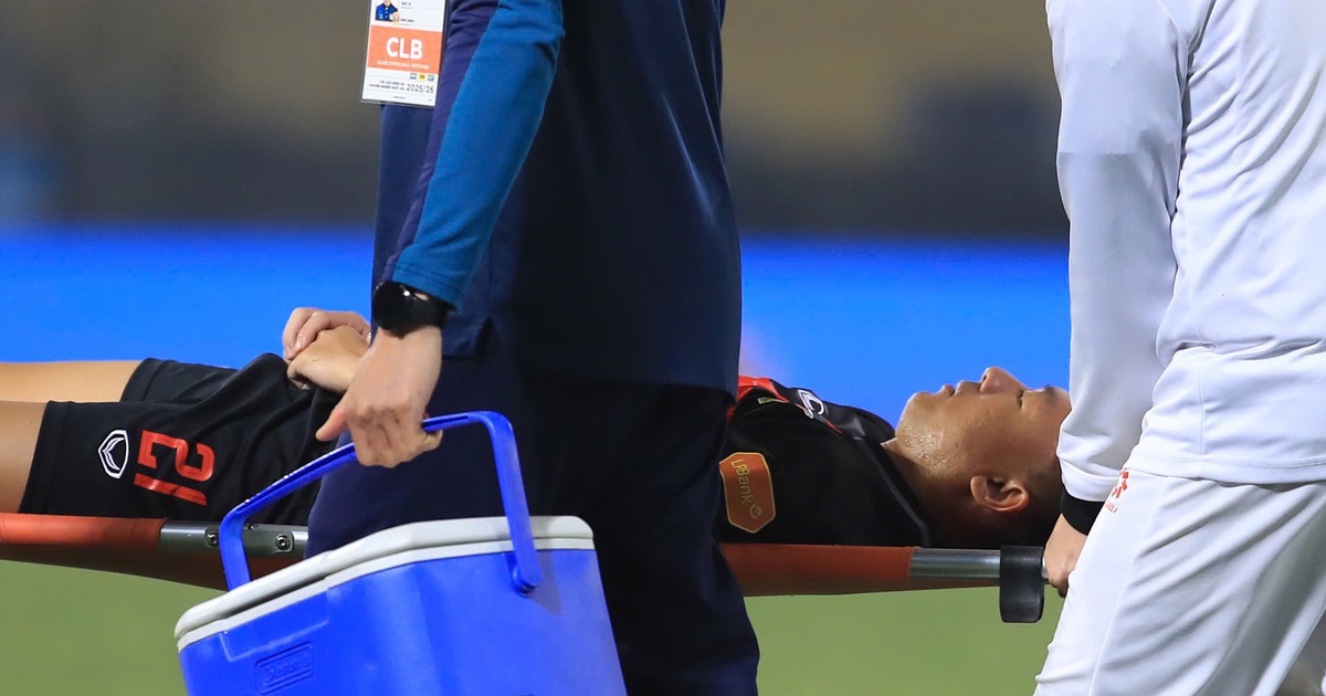 Nóng: Tiền vệ Thái Sơn đứt gần hết dây chằng chéo trước phải mổ, báo động cho dàn U.23 Việt Nam