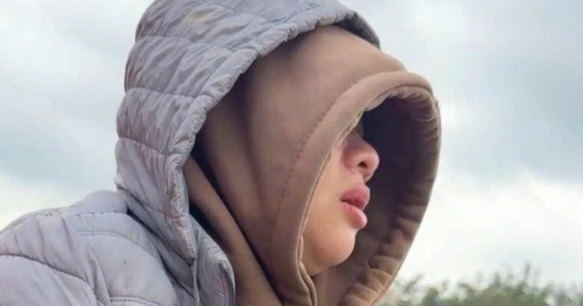 Tiếng gọi lạc giọng giữa mênh mang sông Gianh 'về với mẹ kẻo lạnh...'