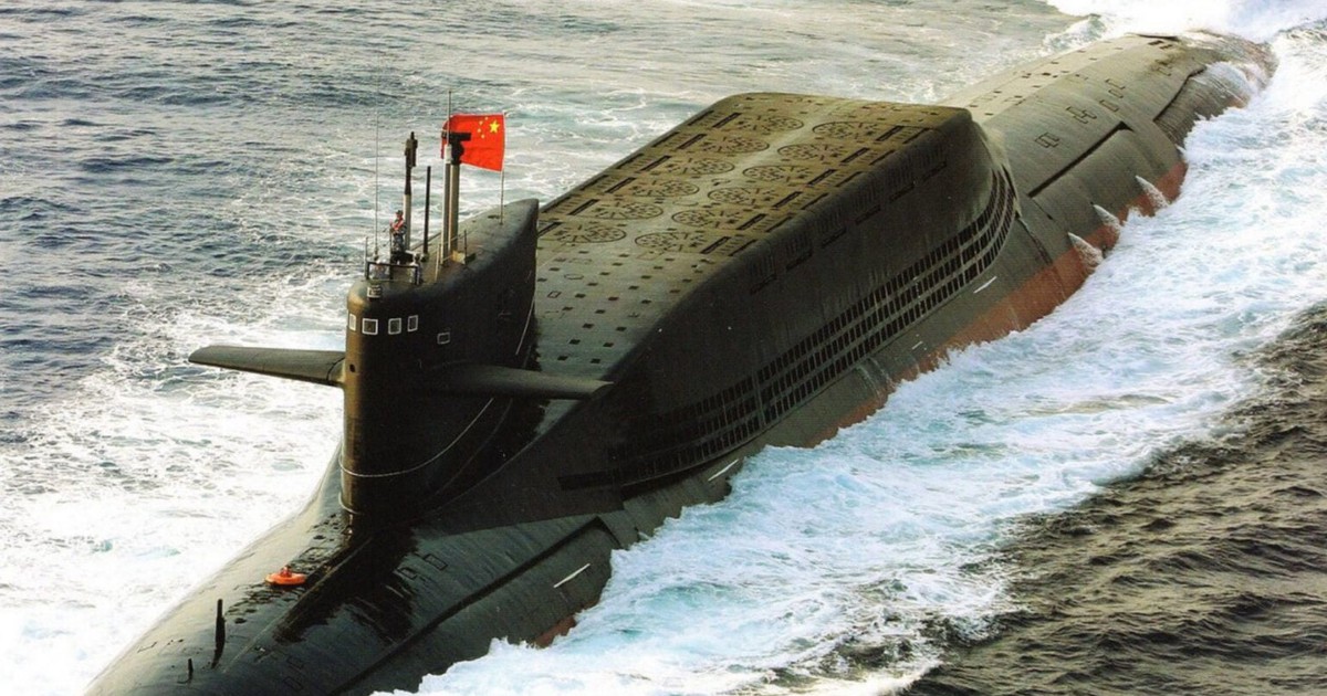 IISS: Trung Quốc vượt Mỹ về tốc độ đ&oacute;ng t&agrave;u ngầm