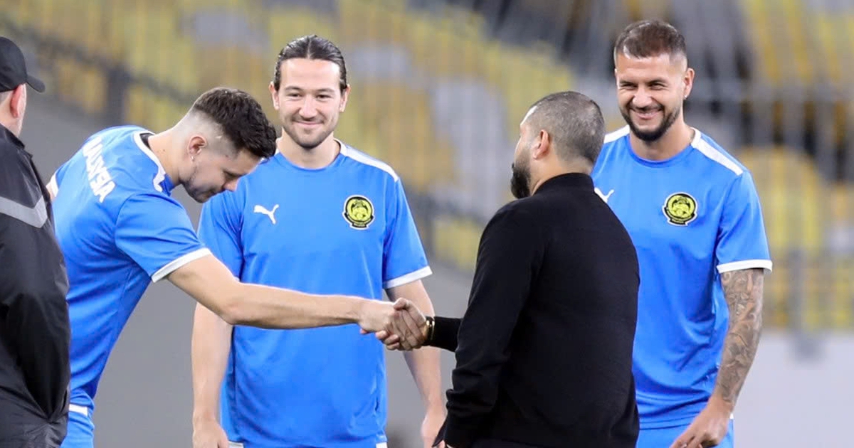 Nóng: Malaysia sắp có 2 ‘ngoại binh’ cực mới tái đấu Việt Nam, bỏ rơi 7 cầu thủ nhập tịch lậu