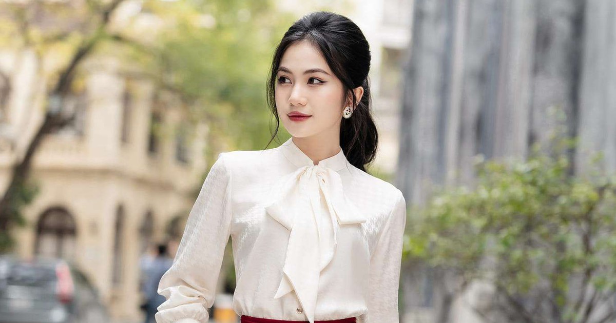 Biến hóa đa phong cách cùng xu hướng trang phục thắt nơ