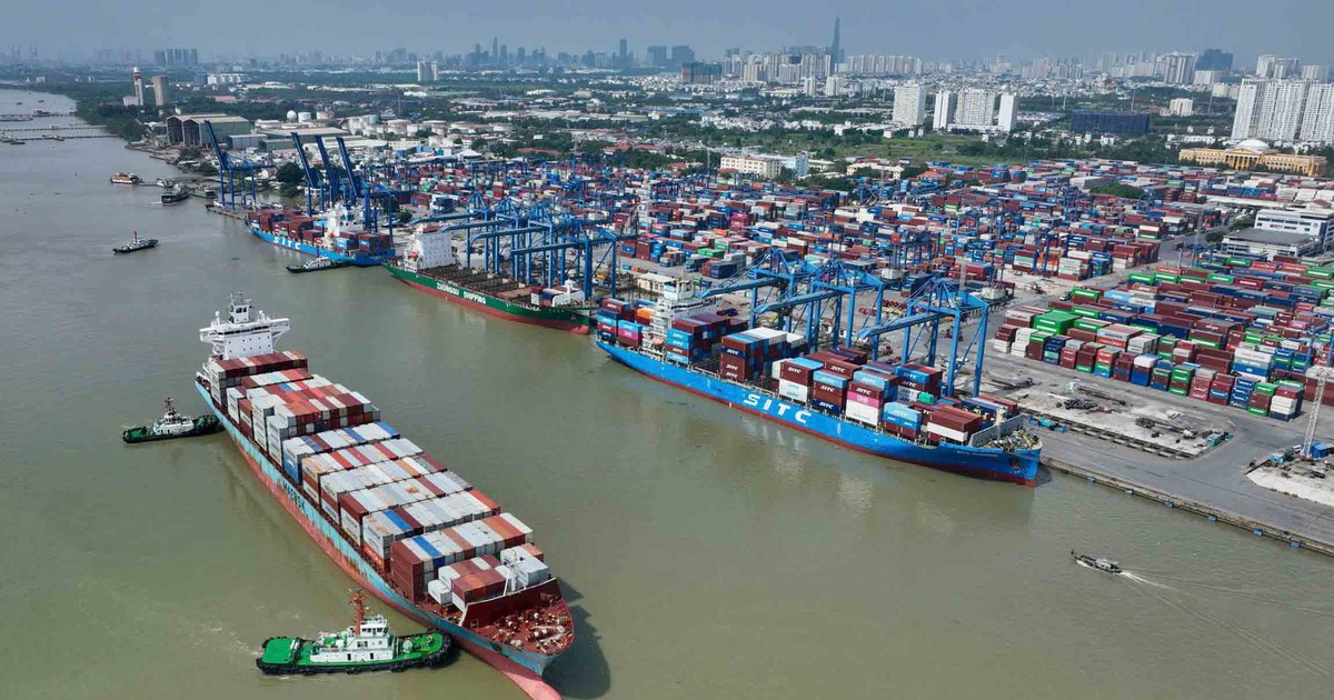 Tin tức đặc biệt tr&ecirc;n b&aacute;o in Thanh Ni&ecirc;n 24.2.2026