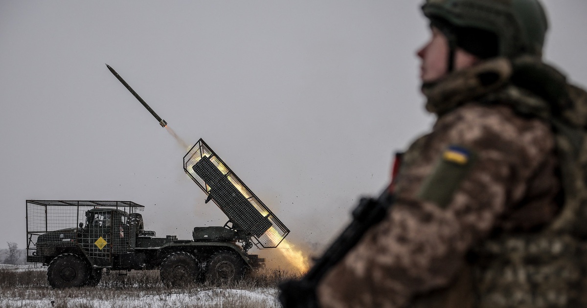 Chiến sự Ukraine ngày 1.461: Ukraine giành lại 400 km vuông, tấn công đất Nga dồn dập?