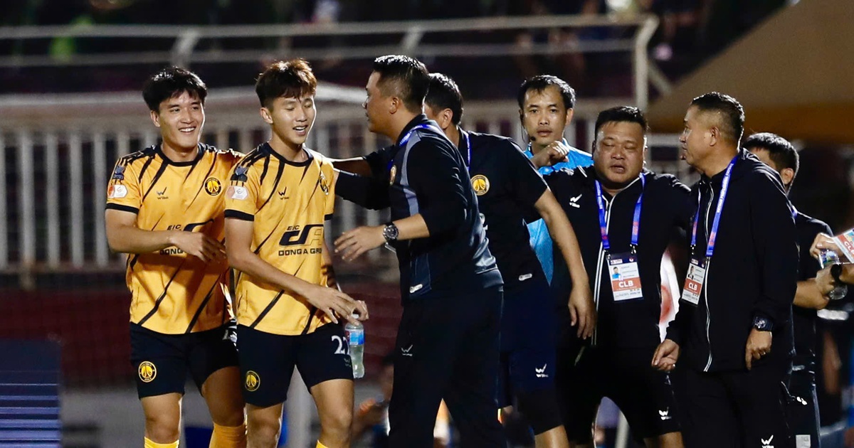 CLB Thanh Hóa nín thở chờ 3 tỉ đồng gỡ án phạt FIFA, V-League sẽ lại vui?