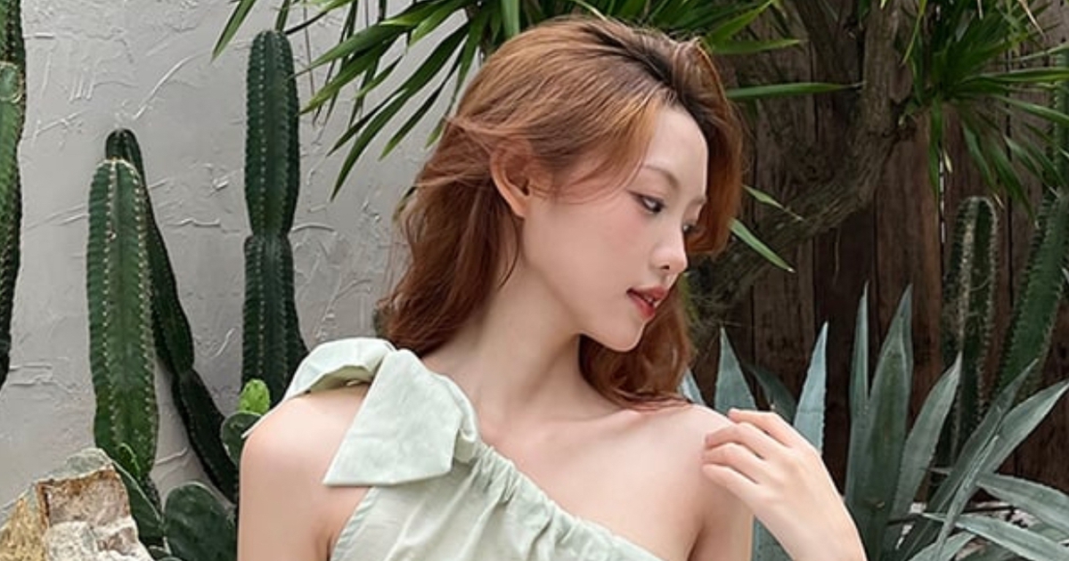 Khoe vai trần gợi cảm đầy tinh tế với áo lệch vai