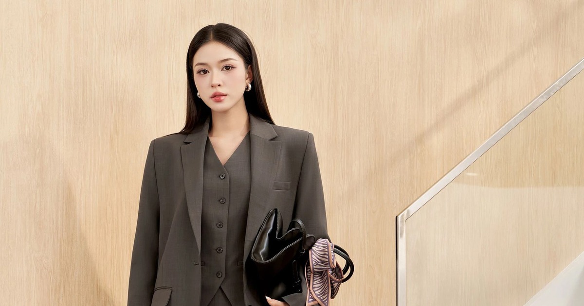 Tự tin sải bước tới văn phòng cùng set đồ công sở