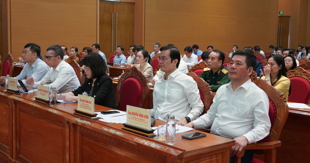 Ứng cử đại biểu Quốc hội chuẩn bị tiếp xúc cử tri tại Gia Lai