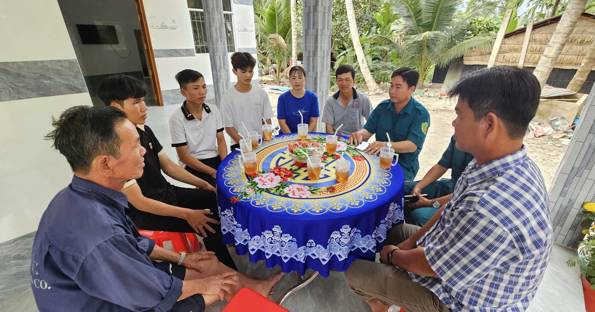 Hai anh em ruột tình nguyện lên đường nhập ngũ