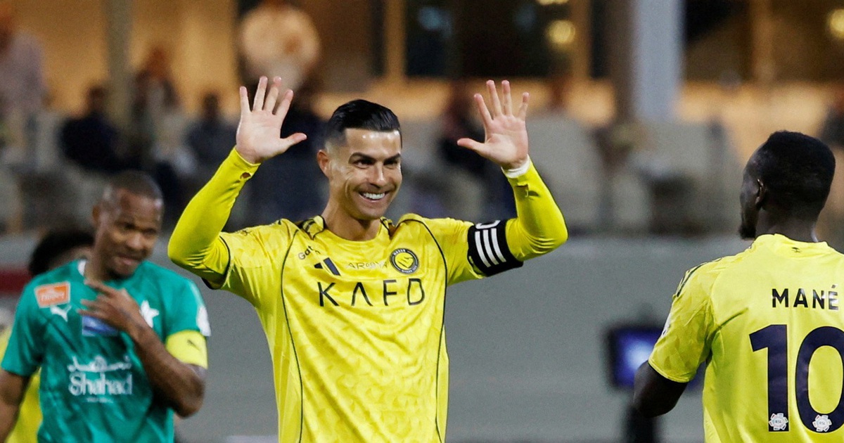 World Cup có Messi và Ronaldo, liệu Neymar phải ở nhà?