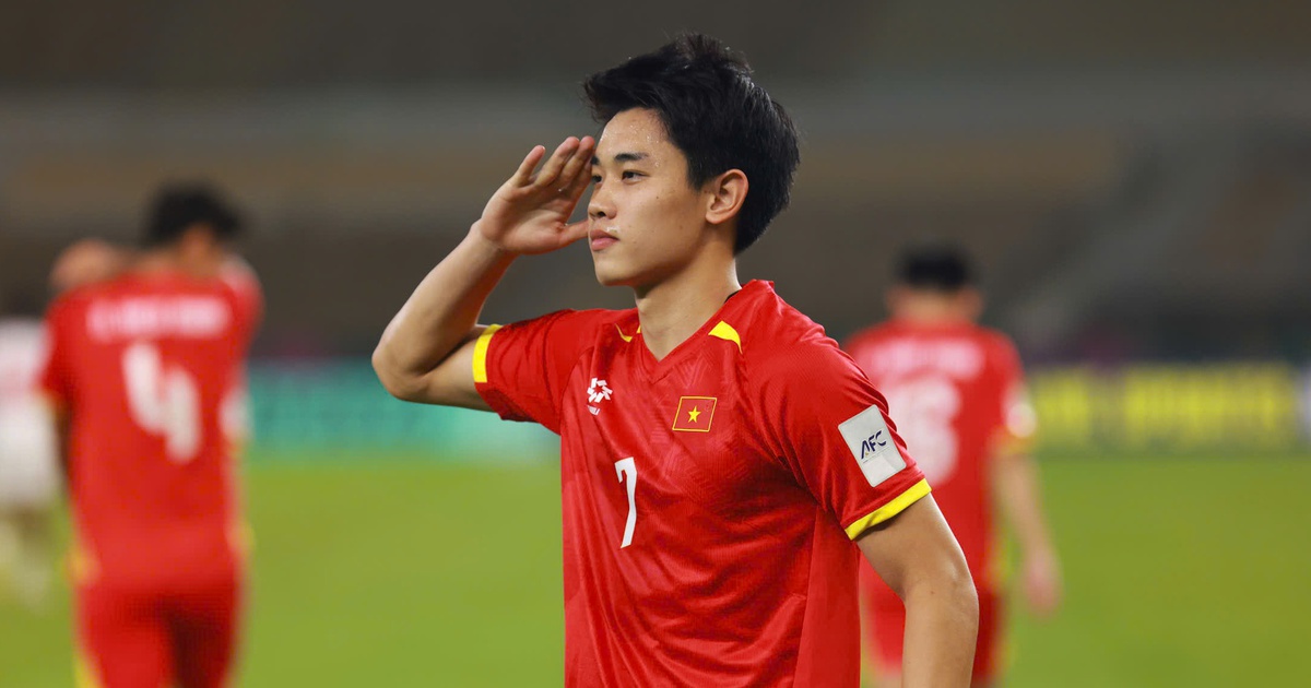 AFC phạt Đình Bắc, treo giò ở đội tuyển Việt Nam: VFF cũng bị chế tài 38 triệu đồng vì…