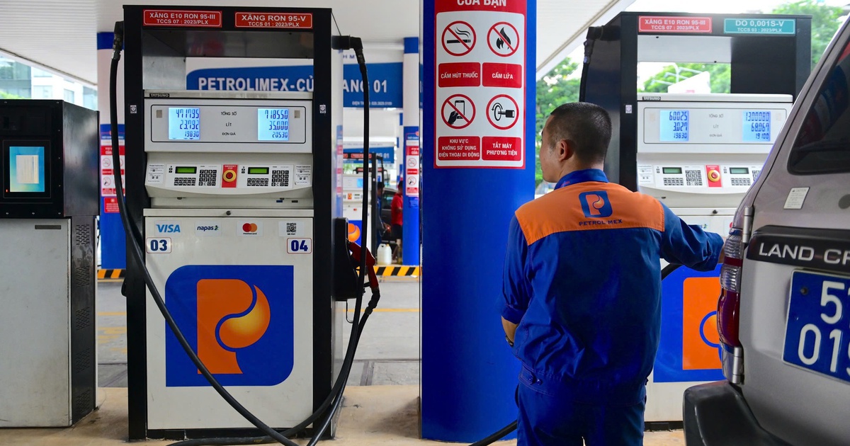 Giá xăng dầu hôm nay 27.2.2026: Tăng mạnh, xăng RON 95-V vượt mốc 21.000 đồng/lít