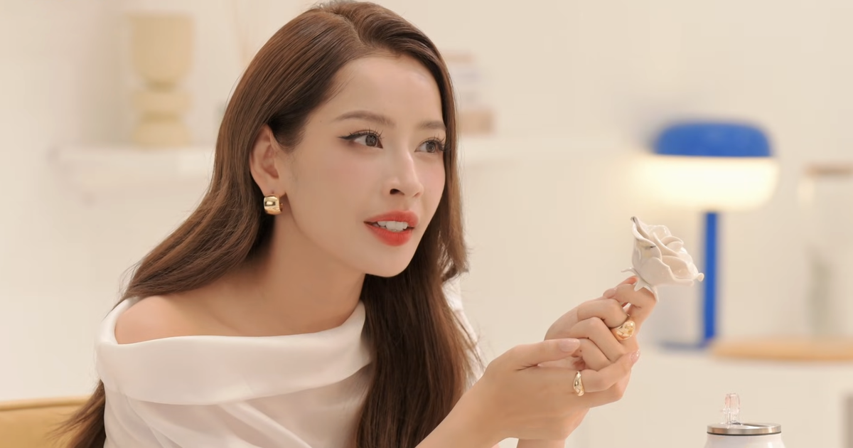 Chi Pu trải l&ograve;ng về những tổn thương từ 'bạo lực mạng' sau 8 năm đi h&aacute;t