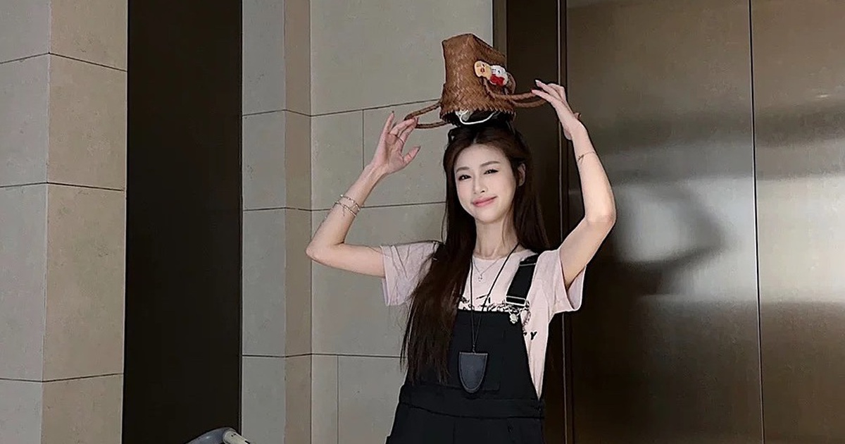 Nét đẹp thanh xuân cùng những chiếc quần, váy yếm