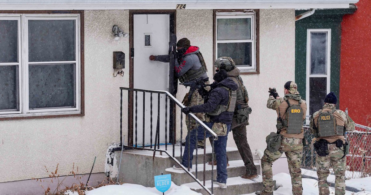 Tổng thống Trump gia tăng áp lực trong nước