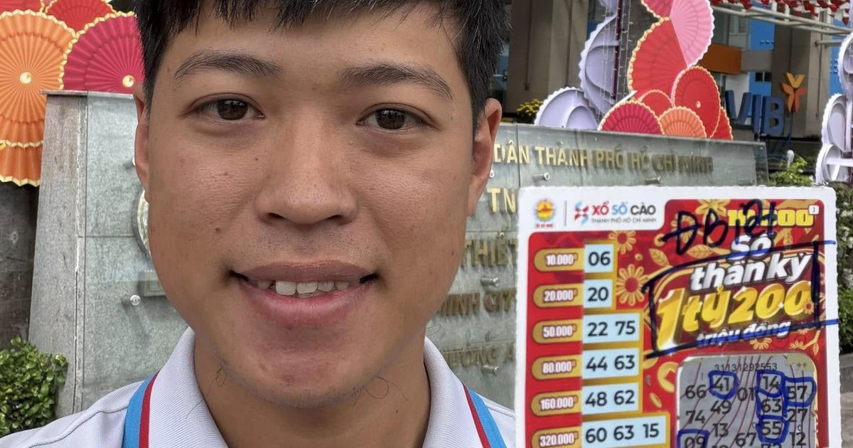 Người đàn ông TP.HCM trúng độc đắc 1,2 tỉ xổ số cào, nhận hết tiền mặt