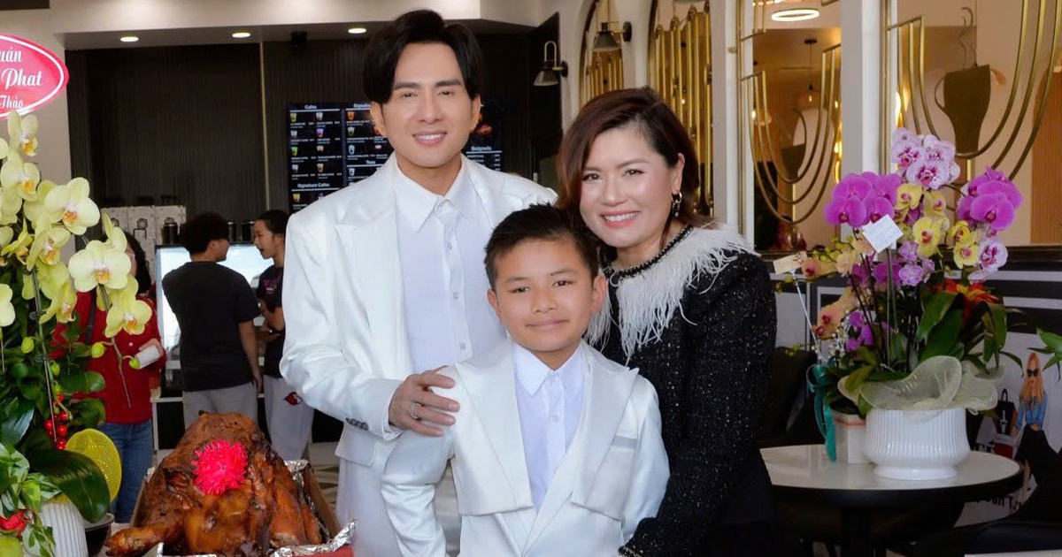 Đan Trường và vợ cũ mở quán chung, dạy con trai kinh doanh từ nhỏ