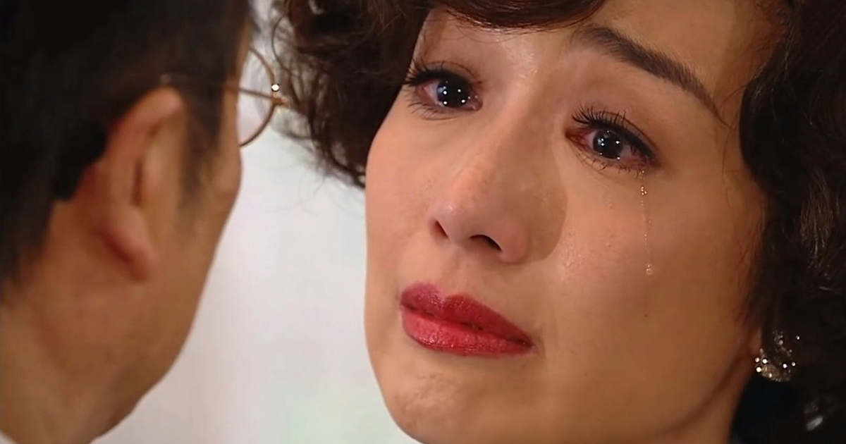 Thị hậu TVB lâm cảnh thất nghiệp, phải chuyển sang livestream bán hàng