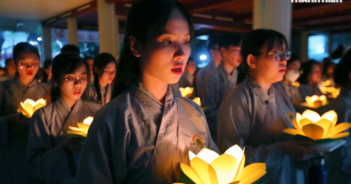 Rằm tháng giêng 2026 ở TP.HCM: Đi chùa, thả hoa đăng, cầu an tại đâu?