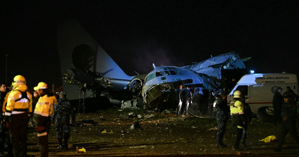 Máy bay chở tiền rơi, 15 người chết ở Bolivia