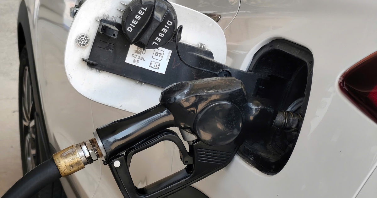 Giá xăng dầu hôm nay 28.2.2026: Tăng mạnh, dự báo xăng trong nước tăng tiếp?