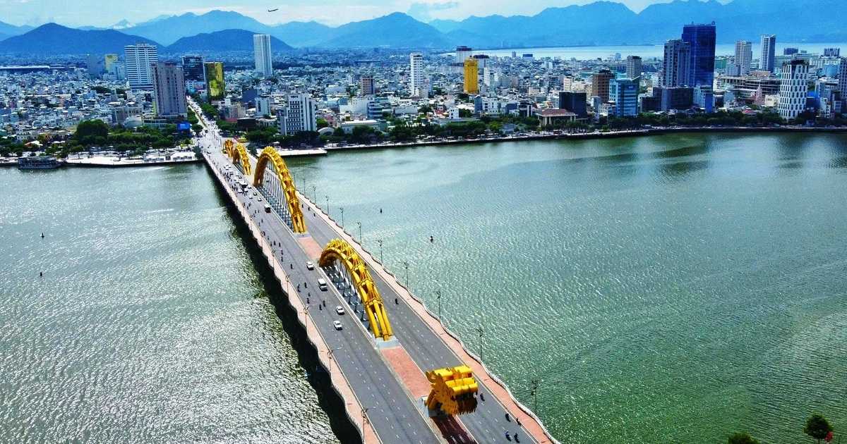 Đà Nẵng: Cầu Rồng phun nước, phun lửa liên tục 10 đêm xuyên Tết Bính Ngọ