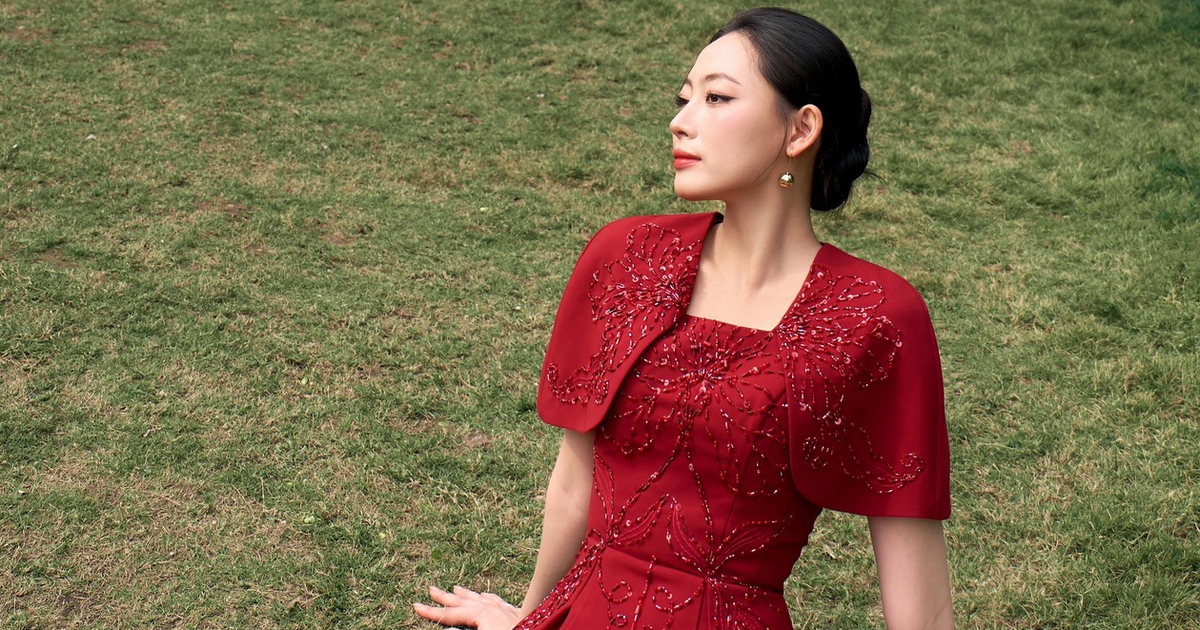 Ba tông màu dự tiệc sang trọng ai cũng mặc dịp đầu xuân năm mới