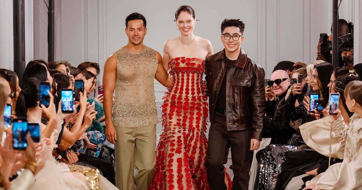 Nhà thiết kế Việt tỏa sáng tại Tuần lễ thời trang cao cấp Paris