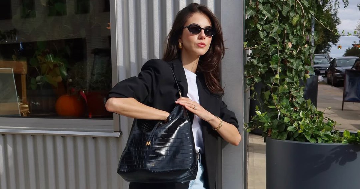 Ngày nào cũng đẹp khi diện quần jeans, sơ mi và blazer