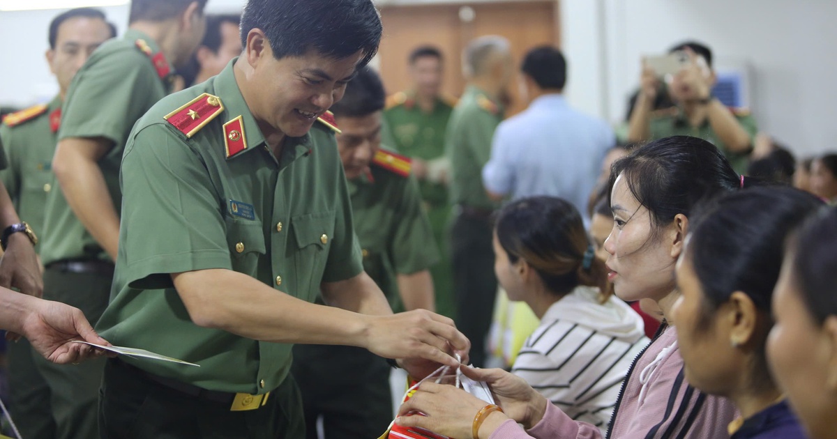 C&ocirc;ng an tỉnh Đồng Nai: Cam kết bảo vệ m&ocirc;i trường an to&agrave;n cho người lao động